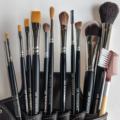 Performance Brush - 127 Flat Thick Liner Brush